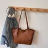Bolsa Tote Grande Capacidade para Mulheres 2026 Nova Moda Casual Outono Bolsa de Ombro Retrô Bolsa Grande Capacidade para o Dia a Dia