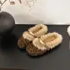 Zapatos slip-on estilo perezoso para mujer, novedad otoño/invierno 2026, suela gruesa antideslizante para uso en exteriores, zapatos casuales para niñas con hebilla metálica y diseño peludo
