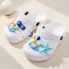 Sandálias infantis de desenho animado para meninos, tamancos infantis antiderrapantes de sola grossa para atividades ao ar livre para meninas, novos tamancos de verão para bebês