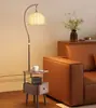 Lámpara de Pie Estilo Medieval Estante Lateral para Sofá de Sala de Estar Mesita de Noche de Dormitorio Lámpara de Pesca Integrada Nueva Atmósfera 2025