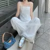 Chic minimalista estilo coreano verão 2026 conjunto de top strapless franzido/calça de trabalho chic de garota popular estilo coreano para mulheres da moda