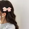 Pinza para el Cabello con Lazo de Color Cremoso Brillante Francés Satinada para Flequillo Lateral Rizado Nuevo 2025