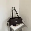 Bolsa feminina com padrão de losangos, novo modelo de outono 2026, bolsa de ombro e axila de grande capacidade, nicho de luxo leve de alta qualidade para o dia a dia