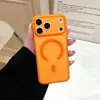 Funda Magnética Mate Ultradelgada para Teléfono Apple 17PROMAX Ligera Resistente a la Suciedad Versátil iPhone18 Estuche Duro