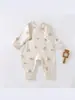 Mameluco de mariposa para recién nacido de cuatro estaciones, mameluco sin costuras de algodón puro para primavera y otoño, mameluco para bebé, ropa estilo monje para recién nacido, ropa para lactantes