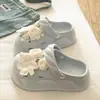 Estilo Dulce JaponésNuevas Sandalias de Perlas y Flores de Suela Gruesa para Mujer, Zapatillas Versátiles para Exteriores de Punta Cerrada