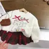 Moletom com Forro de Fleece para Meninas Nova Moda Espessado Gola Média Estiloso Versão Coreana Roupa de Inverno para Crianças Pequenas Exportação