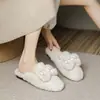 Pantuflas de invierno para mujer para exteriores, diseño de lazo de felpa, acolchadas de algodón, estilo fácil de poner, suela suave, adornos de perlas y suelas antideslizantes, adecuadas para mujeres embarazadas