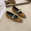 Zapatos Mary Jane cuadrados de estilo francés vintage con exquisito diseño de cadena metálica para mujer 2026, corte bajo con hebilla, zapatos de tacón fino