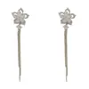 Pendientes Largos con Borla Giratoria de Pétalos de Circonita de Lujo, Únicos, Exquisitos, Modernos, Versátiles, de Gama Alta, Súper Brillantes para Mujer