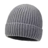 Chapéu de Lã Masculino de Inverno com Forro de Fleece Quente Cor Sólida Tricotado Chapéu Masculino Moderno com Proteção para Orelhas à Prova de Frio Chapéu Pulôver para Ciclismo