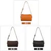 Bolsa Transversal para Mulheres, Versátil e de Alto Padrão, Bolsa Cilíndrica Acolchoada, Bolsa de Mão de Couro Bovino de Primeira Camada, Bolsa de Ombro, Bolsa Transfronteiriça