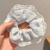 Scrunchie de Renda Estilo Coreano para Mulheres 2026 Novo Estilo Elástico de Cabelo Estilo Preguiçoso Corda de Cabelo Grande Acessório para Coque Flor de Cabelo