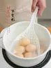Escorredor Grande Estilo Japonês para Uso Doméstico Colher Grande para Macarrão de Cozinha Cabo Longo Filtro Drenante Hotel Panela Quente Frango Frito Separador de Óleo