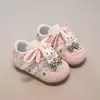 Tênis Esportivo Macio para Meninas Outono Novidades Respirável Antiderrapante Infantil Sapatos de Bebê Menina Coelho Fofo Floral Sapatos Casuais