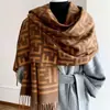 Nuevo Chal con Borlas de Doble Cara de Imitación Cachemir para Mujer Otoño e Invierno Bufanda Cálida de Moda de Gama Alta Bufanda Gruesa con Letras