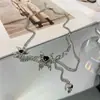 Dulce y Genial Collar de Mariposa con Borla Líquida Oscura para Mujer, Diseño de Nicho de Alta Gama, Exquisita y Versátil Cadena para Clavícula, Genial y Elegante