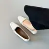 Novos Sapatos de Salto Médio Quadrados 2026 para Mulheres, Simples, Versáteis, Decotados, Profissionais, Couro Macio, Sapatos para Ir ao Trabalho, Casuais