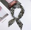 Bufanda pequeña con estampado de leopardo, popular en Internet, para mujer, de alta calidad, para bolso, con asa, cinta para muñeca pequeña que combina con todo.