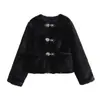 ZA comercio exterior transfronterizo artículo popular de ropa para mujer otoño e invierno 2026 nueva moda europea y americana chaqueta de forro polar con hebilla de resorte de 2 colores para mujer