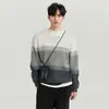 Tejido de punto de alta calidad con cuello redondo y color degradado para hombre, capa base, nuevo estilo coreano de moda, tops de punto, Otoño e Invierno 2023