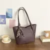 Cross2026 Verão Nova Bolsa de Grande Capacidade Feminina Retrô Popular Este Ano Bolsa de Ombro Único para Compras Bolsa Tote para o Dia a Dia