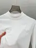 Camiseta Branca de Algodão Puro para Homens, Manga Longa, Adequada para Primavera, Outono e Inverno, com Gola Média ou Semi-Alta, Cor Sólida, Caimento Solto, Peça de Cima Versátil