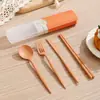 Cuchillo Tenedor Cuchara Palillos de Plástico Juego Estudiante Portátil Vajilla Portuguesa Cuatro Piezas Viaje al Aire Libre Ballena Caja Portátil