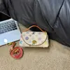 Bolso de Mano Vintage Chic Monica Lujo Ligero Pequeño Cuadrado para Viajar 2026 Nueva Moda Versátil Bolso de Hombro Cruzado