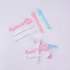 Tenedor Cuchara Mini de 3 cm Accesorios Casa de Muñecas Mini Vajilla de Plástico Colorida Cuchara Pequeña Curativa con Agujeros