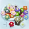 Ganchillo de Mano Lindo Flor de Pompones de 4 Agujas Flor de Lana Tejida a Mano DIY Bolso Tejido a Mano Accesorios para el Cabello Flor para Zapatos Accesorios de Ramillete