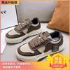 Zapatos de suela gruesa para mujer, nuevas zapatillas populares de primavera y otoño de 2024, zapatos de panda para niñas que combinan con todo, zapatillas deportivas para mujer