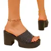 Chinelos Casuais Diários Slip-On Nova Moda 2025 Chinelos Versáteis de Solado Grosso Plataforma Antiderrapante Abertos