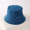 Nuevo Estilo Primavera y Otoño 2025 Sombrero de Pescador Adelgazante para Mujer con Bordado de Cara Sonriente, Sombrero Tipo Cubo con Visera para el Sol y Protección Solar para Hombre en Colores Dulces, Sombrero de Moda