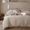 Juego de ropa de cama de cuatro piezas estilo lujo con tema de gato, grado A, terciopelo de leche, con una cálida sábana de terciopelo bordada, una funda de edredón engrosada y una sábana bajera para el invierno