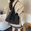 Bolsa Transfronteiriça Casual para Sogra Outono e Inverno Bolsa Simples de Lona 2025 Grande Capacidade Alta Qualidade Simples Bolsa de Axila de Ombro