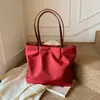 Bolsa Tote Casual Simples para o Dia a Dia de Mulheres 2025 Outono Nova Nylon Nicho Leve Tendência Bolsa de Ombro Único Axila