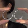 Brincos de Círculo Geométrico com Diamantes Super Brilhantes de Personalidade Europeia e Americana Design com Senso de Moda Temperamento Fashion Jóias de Orelha Exquisiteiras Iguais às de Celebridades da Internet