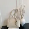 Otoño 2026 Nuevo Estilo Coreano Moderno Sencillo Bolso de Axila Color Sólido Bolso de Hombro para Viajes Cotidianos Bolso de Mano Vintage
