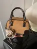 Moda Otoño/Invierno 2025 Nuevo Bolso Almohada Mate de Alta Gama Versátil para Viajes Diarios Bolso de Mano Cruzado para Mujer