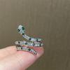 Anillo de Zirconia con Forma de Serpiente 2026 Nuevo para Mujer, Diseño Único, Moda de Nicho, Microincrustado Verde Personalizado, Lujo Ligero, Tendencia de Gama Alta