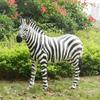 Escultura de cebra de simulación de paisaje al aire libre, respetuosa con el medio ambiente, de FRP, para parque de atracciones, jardín de infancia, adornos de animales.
