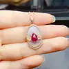 Venta al por mayor de fábrica Popular Colgante de Rubí Natural Plata S925 Incrustado Piedra Principal 6*8 Joyería de Lujo Venta Directa de Fábrica