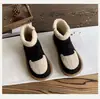 Botas de Neve Antiderrapantes Femininas Superfície de Pelúcia Birkenstock Botas Curtas 2026 Novo Estilo Fundo Plano Algodão Espessado com Veludo Interior Sapatos de Inverno Quentes