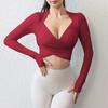 Top Esportivo Lulu Pure Desire com Bojos, Sexy e Elegante, Alças Largas Cruzadas nos Ombros, Manga Longa Ajustada para Yoga Fitness Feminino