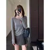 Camiseta de manga corta con bloques de color de moda y bordado en el cuello Henley, camiseta de manga larga básica, top para mujer, nuevo modelo de otoño e invierno 2026 H090211