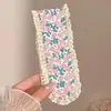 Faixa de cabelo de tricô floral com velcro para mulheres, presilha de franja floral doce, faixa de cabelo para arrumar o cabelo, acessório de cabelo estilo pastoral francês