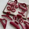 ¡Serie Roja de Año Nuevo! Pinza Grande para Agarrar Carta Etiqueta Dorada Parte Posterior de la Cabeza Pinza Tiburón para el Cabello Accesorios para el Cabello Sombrerería Horquilla Agarre para el Cabello