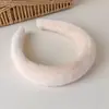 Diadema Suave y Esponjosa de Piel Sintética de Conejo para Otoño e Invierno con Corona Alta, Accesorio para el Cabello de Felpa Versátil y Cálido