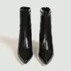 Atacado Europeu e Americano Transfronteiriço 2026 Outono e Inverno Novos Sapatos Botas Curtas Slim Botas Femininas Botas de Salto Agulha Botas de Cano Curto Botas de Couro